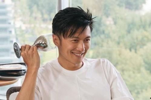 谢贤爆料儿子视频,揭秘星二代成长幕后 第3张 谢贤爆料儿子视频,揭秘星二代成长幕后 第3张